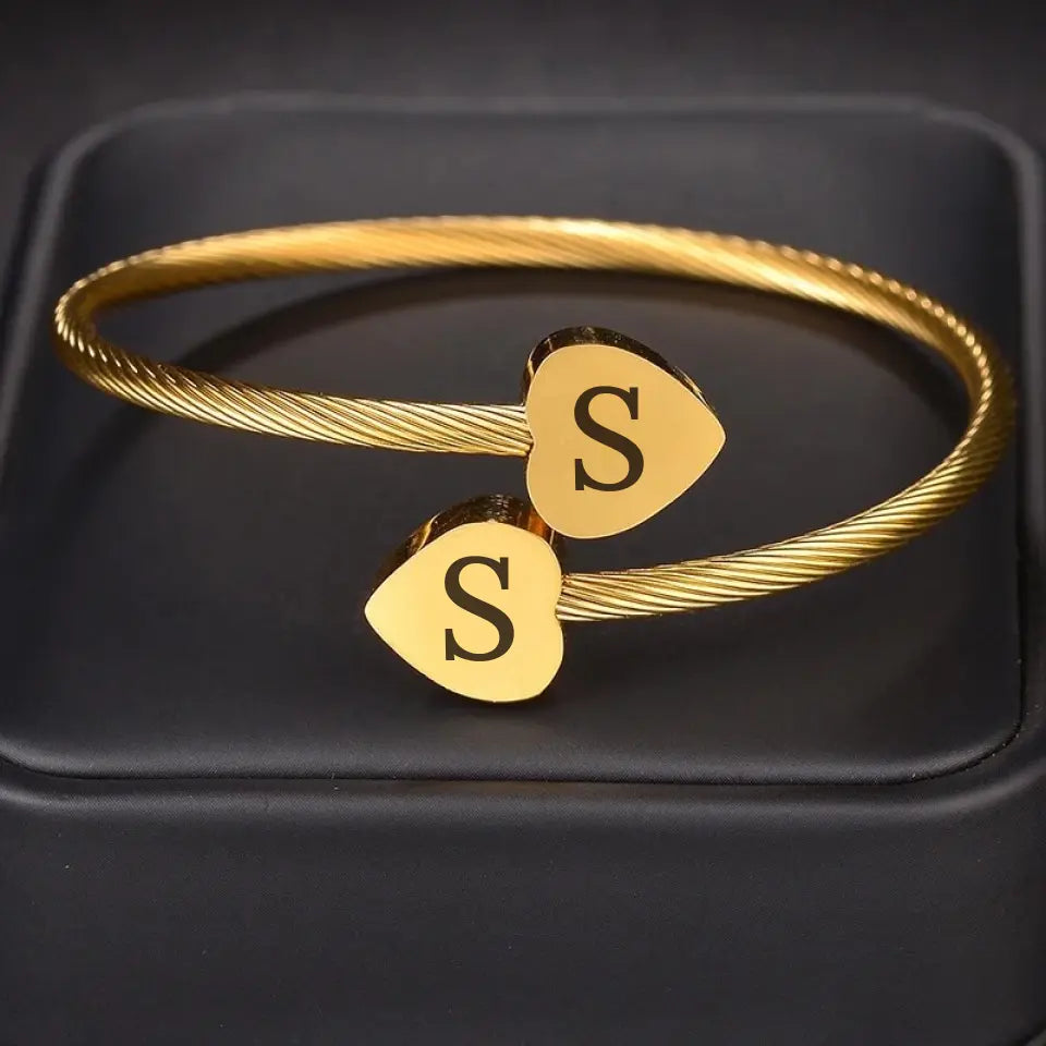 Brazalete corazones acero grabado láser