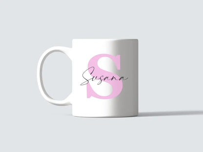 Taza inicial con nombre