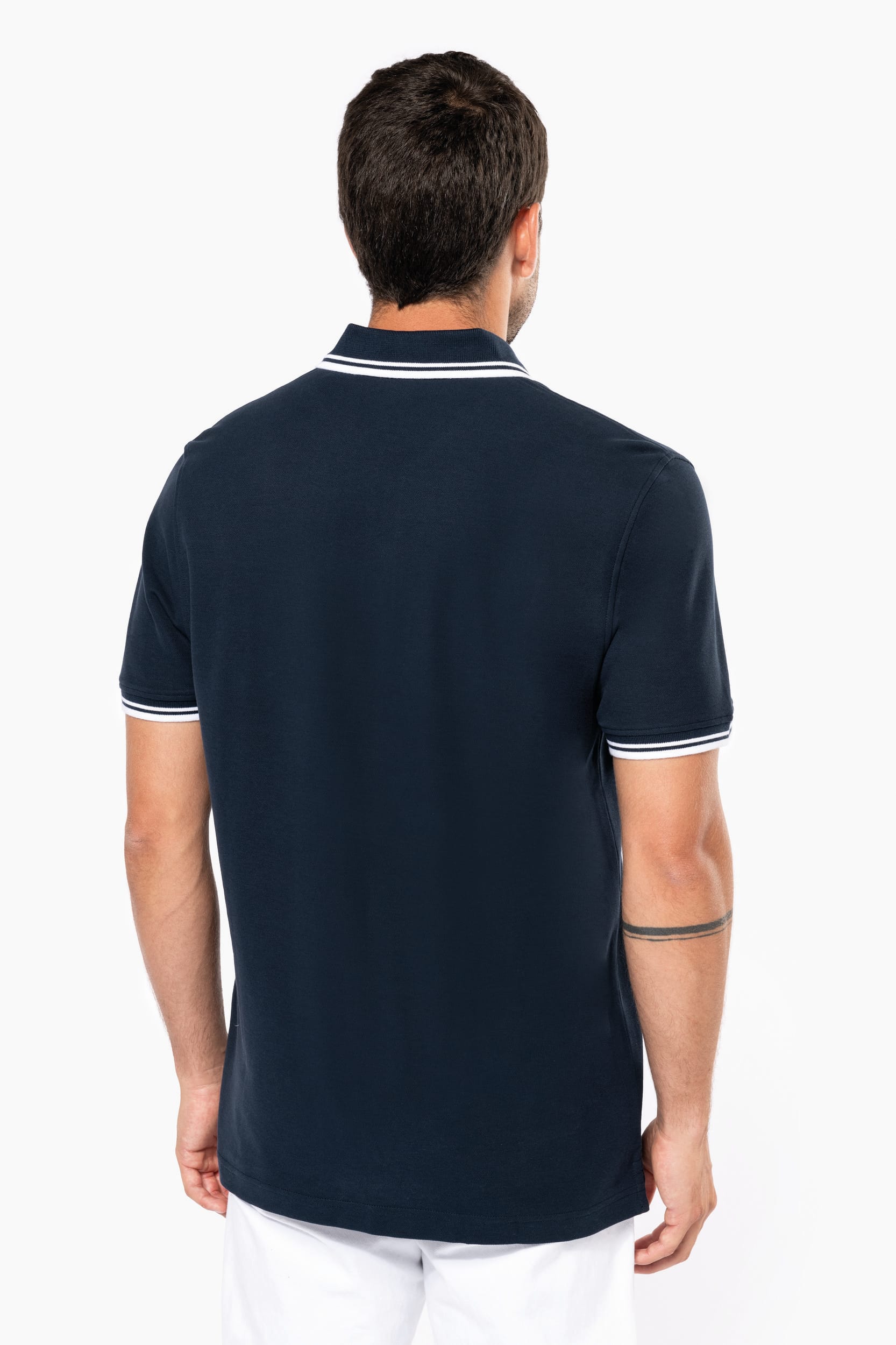 Polo de manga corta ribetes contrastados