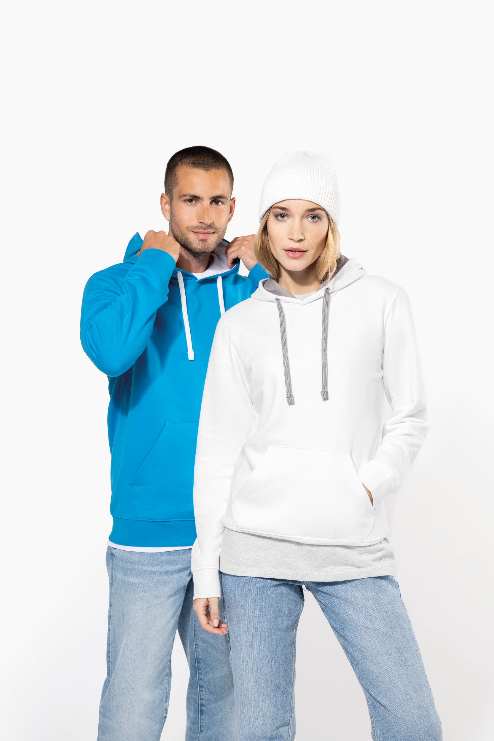 Sudadera capucha contrastada