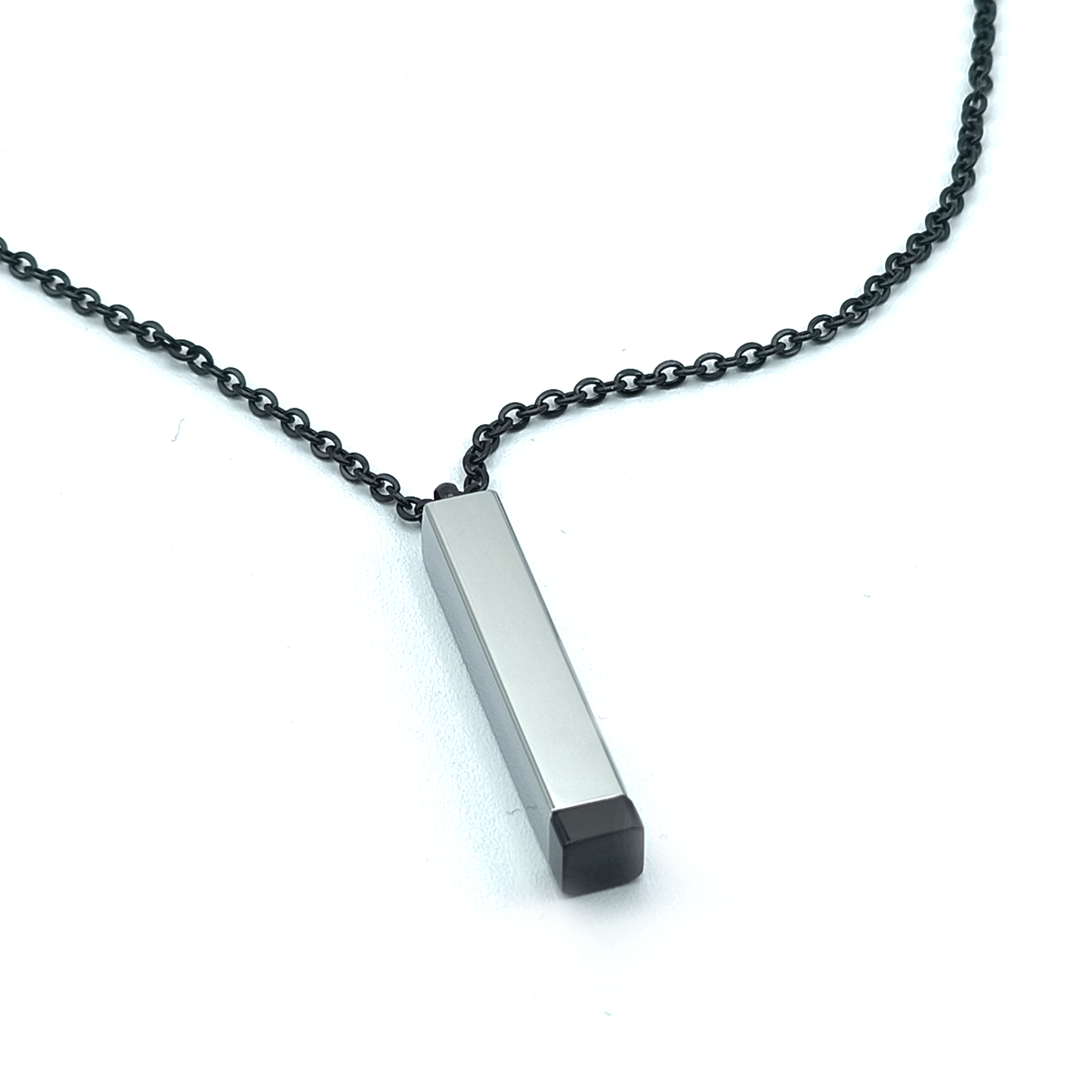 Colgante mensaje oculto Plateado-negro