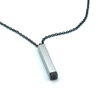 Colgante mensaje oculto Plateado-negro