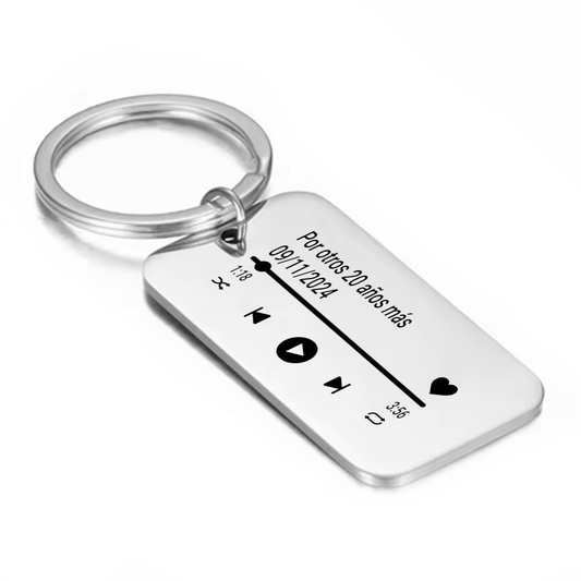 Llavero rectangular plateado reproductor